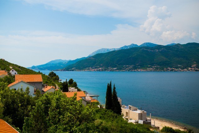 Feriebolig-Lustica Peninsula
