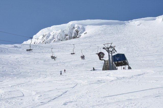 Ski-Nevis Range